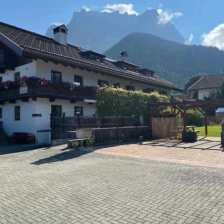Haus Alpenblume Apartman Ehrwald Kültér fotó