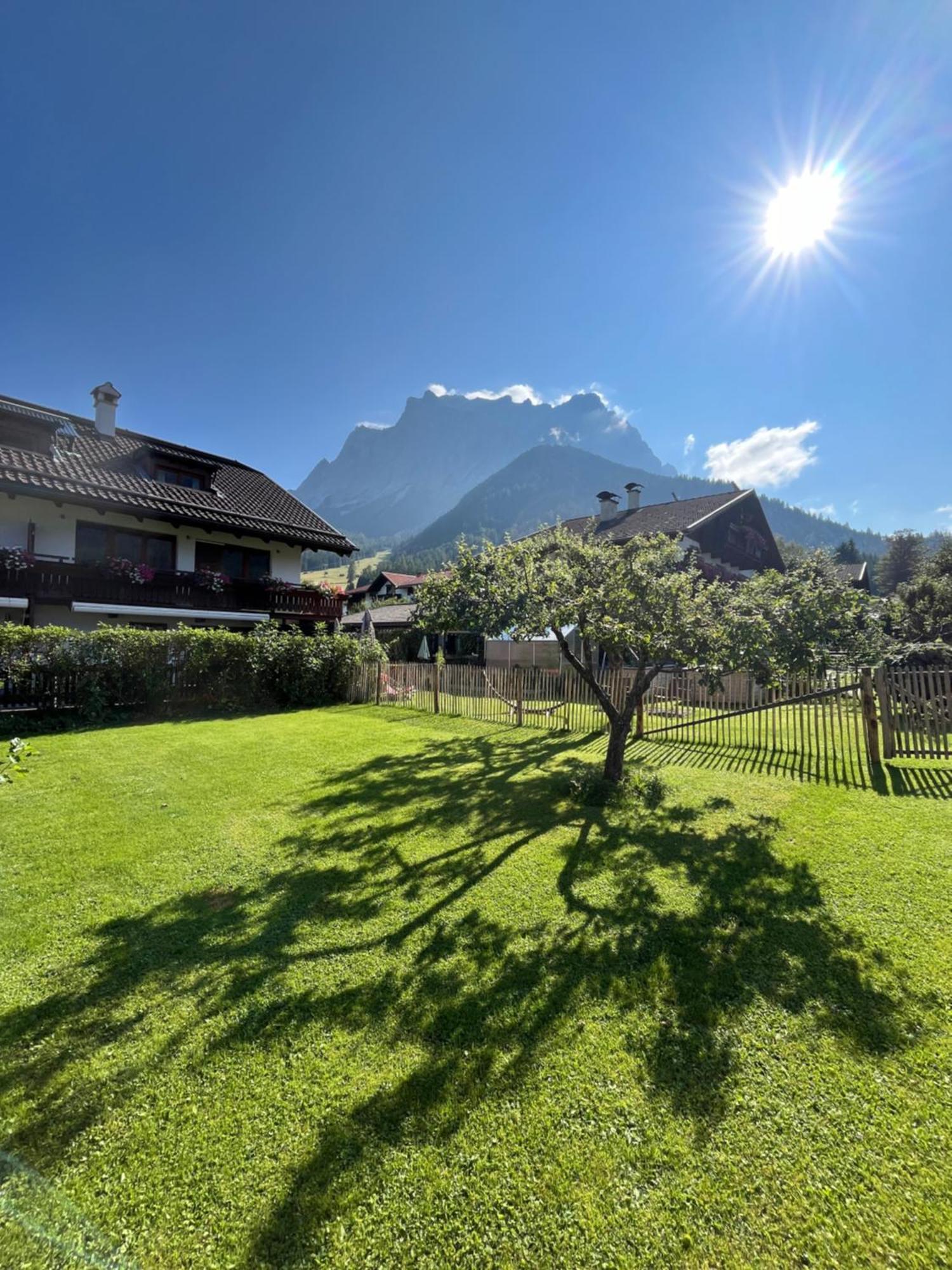 Haus Alpenblume Apartman Ehrwald Kültér fotó